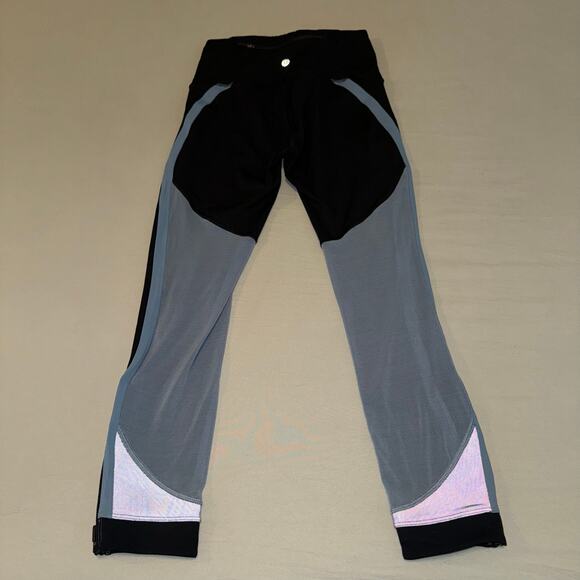 Lululemon Pants Blue/Black Zip Line Crop Reflective Mesh Legging Women's Size 4 - Picture 3 of 8